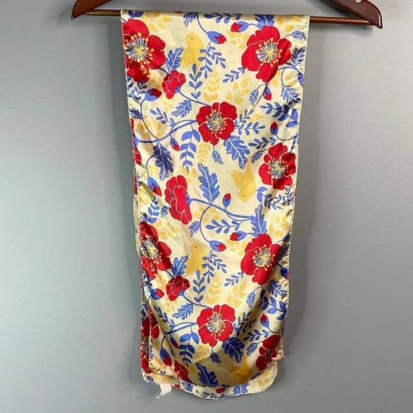 BRIGHT Floral Yellow Chickadee Satin Rectangular Scarf Red Poppies Blue Leaf - Picture 3 of 6